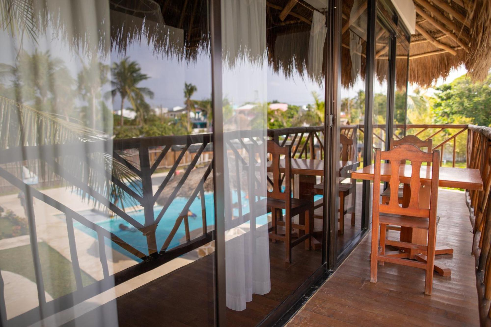 Kabanas & Beach Club Ojo De Agua Puerto Morelos Kültér fotó